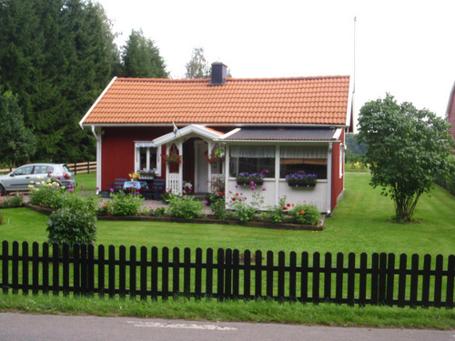 House and Picket Fence.